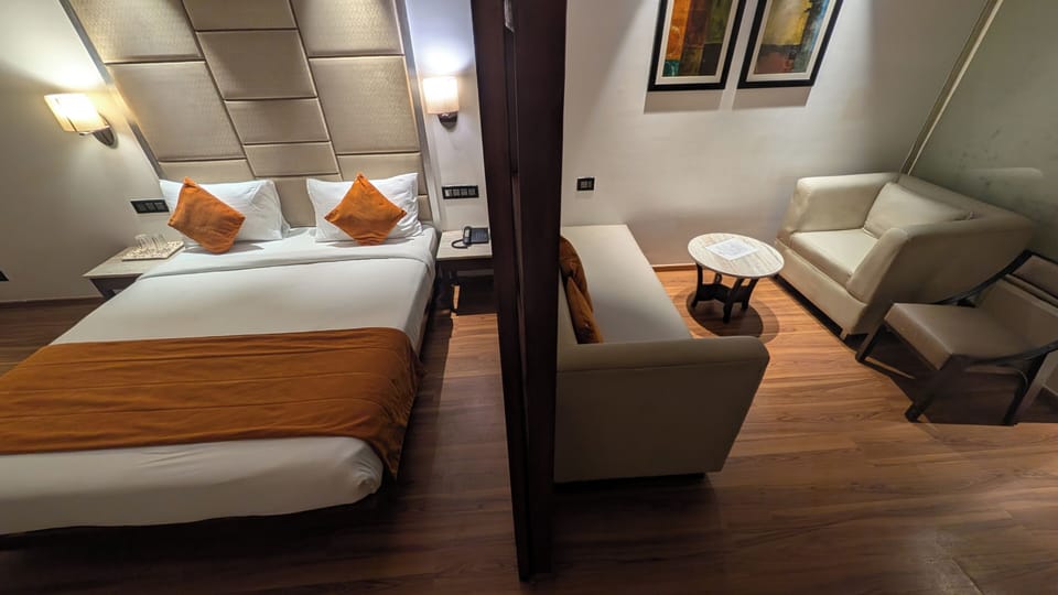 Superior Double Room, City View | Desk, laptop workspace, iron/ironing board, free WiFi