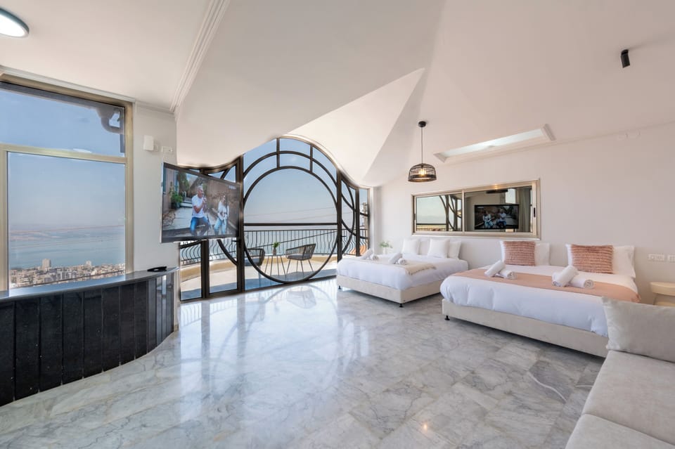 Villa Blue Horizon Villa in Tiberias