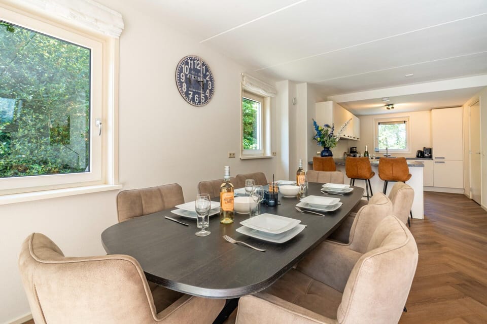 House | Dining