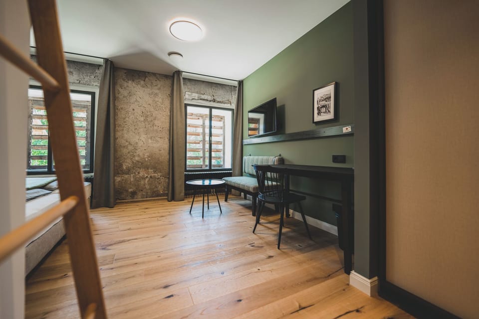 Comfort Double Room | In-room safe, blackout drapes, soundproofing, WiFi (free)