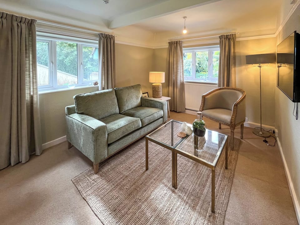 Open plan living space | Pine Retreats, St. Margaret&rsquo;s Bay