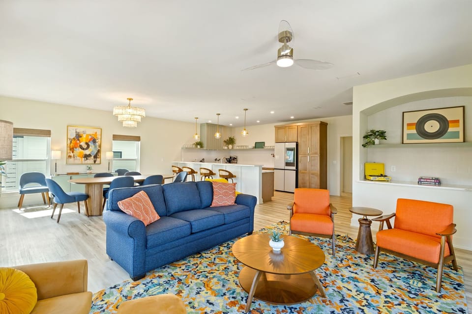 Clean, mid century modern decor allow you and your family to relax and recharge in a beautiful setting.