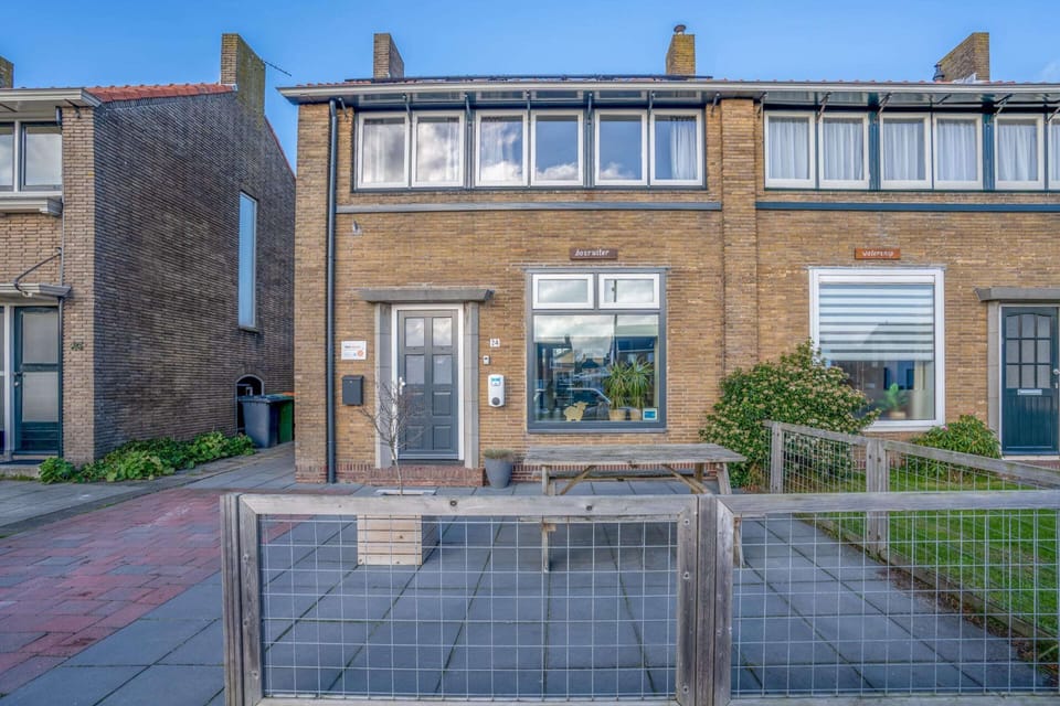 House | Terrace/patio