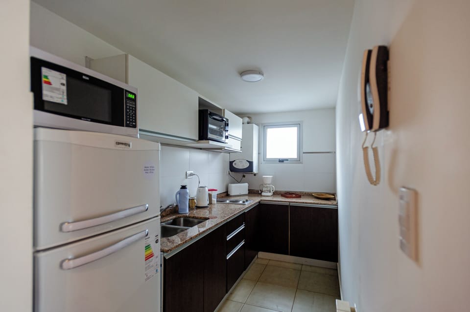 Apartment, 2 Bedrooms, Balcony, Mountain View | Private kitchen | Fridge, microwave, oven, stovetop