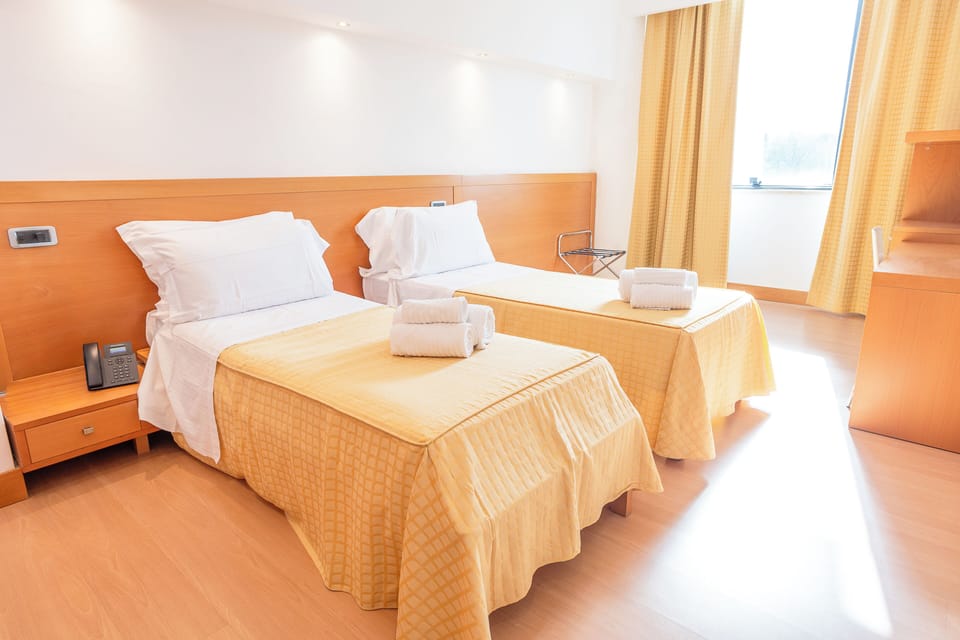 Classic Twin Room | Blackout drapes, soundproofing, iron/ironing board (on request)
