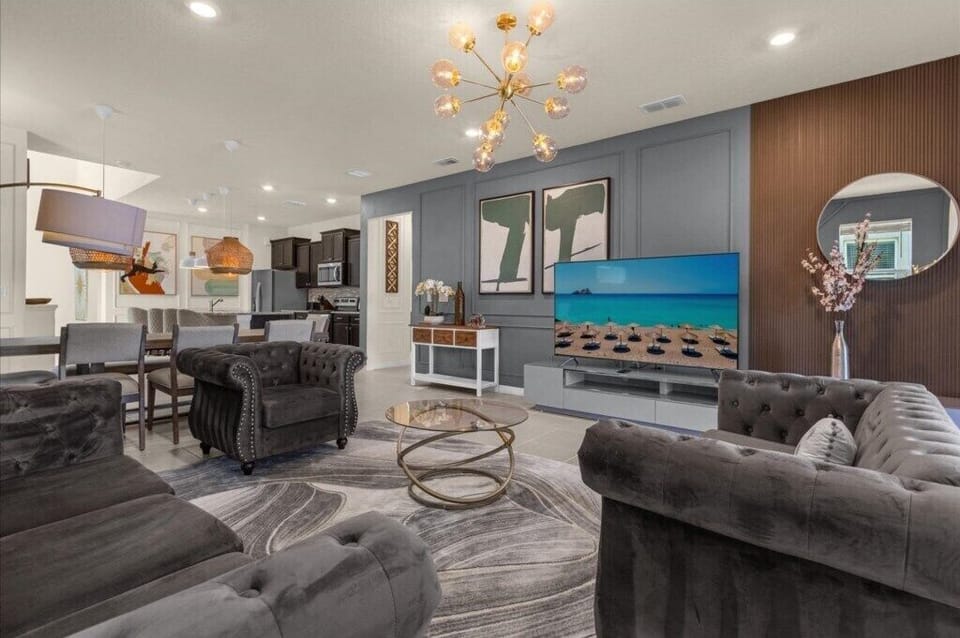 4063 Lana Ave (2).jpg
