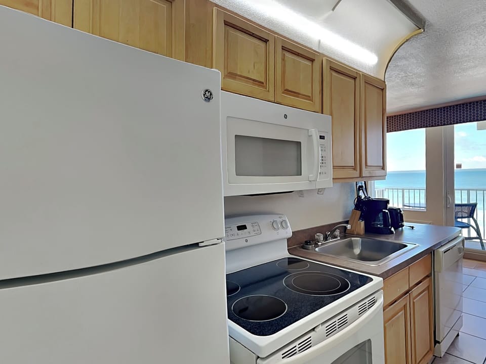 Condo (1 Bedroom) | Property amenity