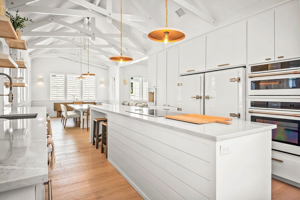 House (6 Bedrooms) | Interior