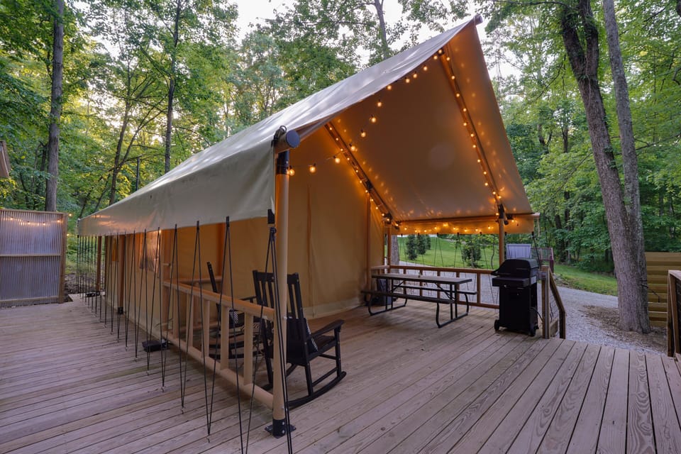A grill is available for barbecues, and a picnic table to enjoy meals on.
