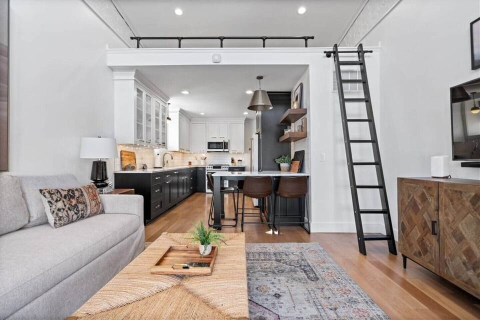 Queen sofa sleeper, tv for streaming and access to the loft sleeping area. *Note the loft will be unavailable until new railing is installed.