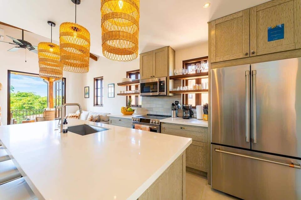 Oversized Kitchen Island with seating for 4