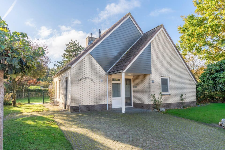 House | Exterior
