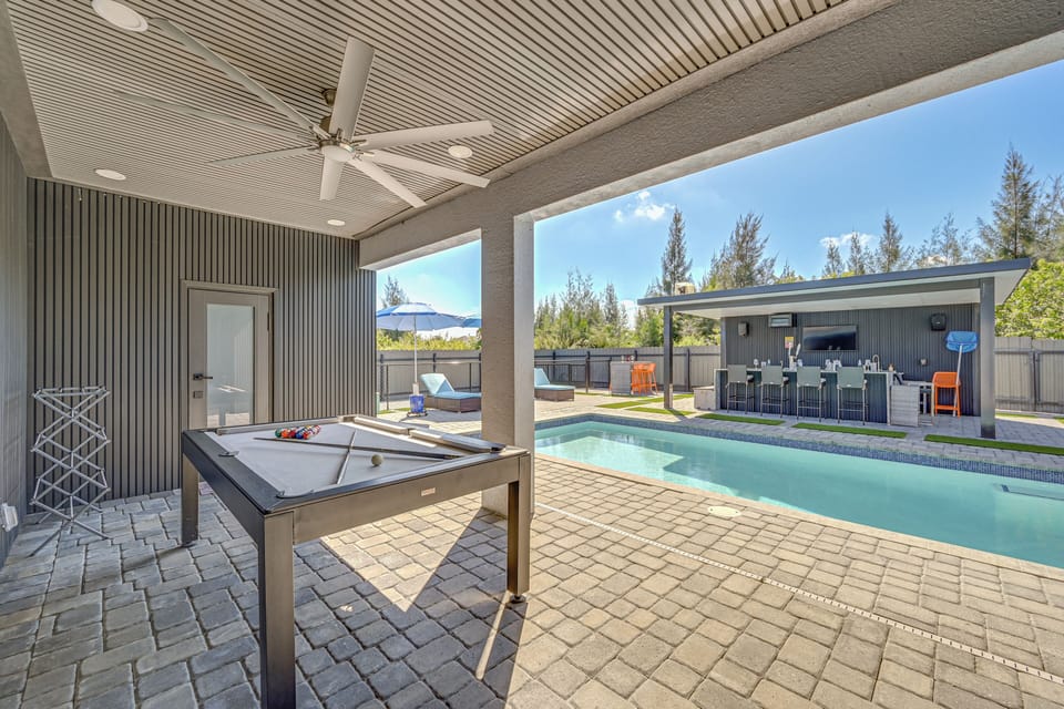 Patio | Pool Table
