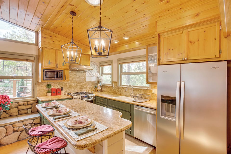 Breakfast Bar | 1st Floor