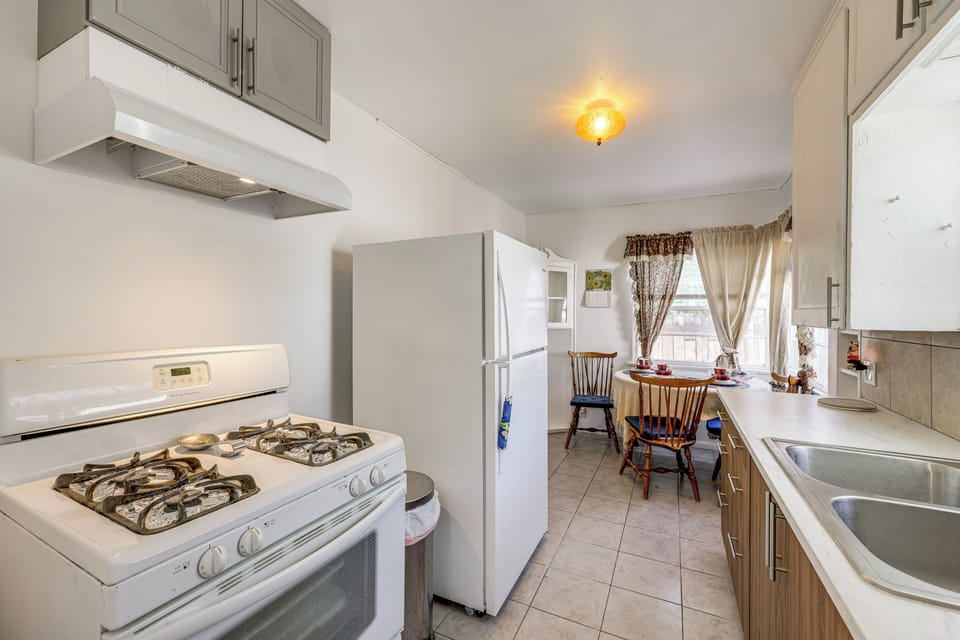 Kitchen | Dishwasher