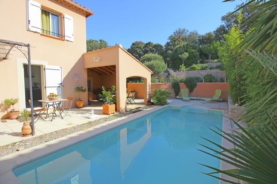 Holiday Home Swimming Pool