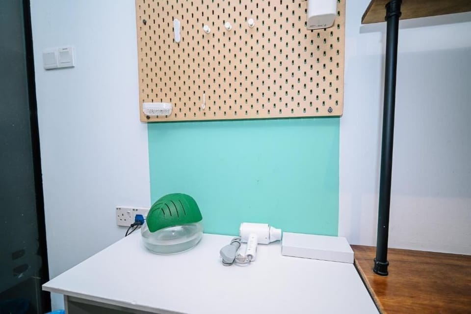 Deluxe Double Room | Desk, iron/ironing board, free WiFi
