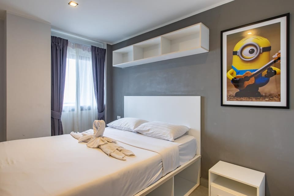 Apartment, 1 Bedroom, Balcony | In-room safe, blackout drapes, iron/ironing board, free WiFi