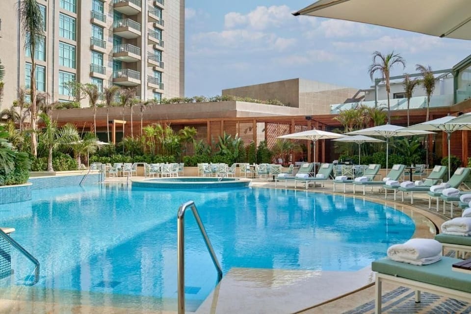 Indoor pool, outdoor pool