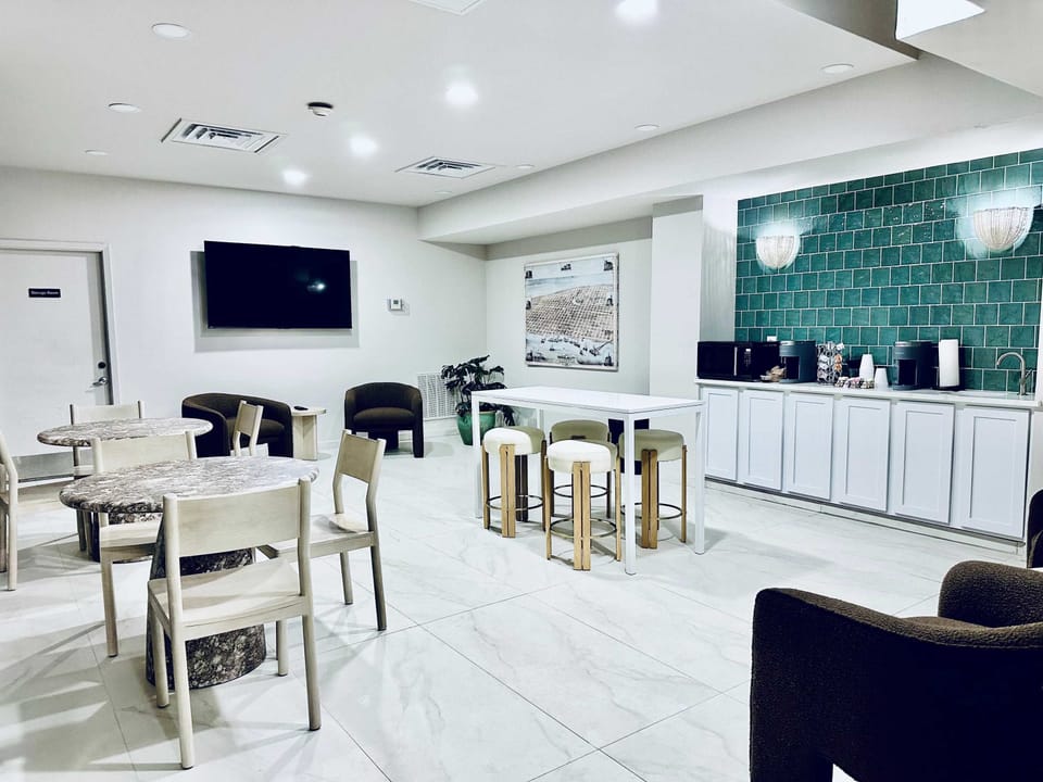 24/7 coffee area and laptop friendly work area