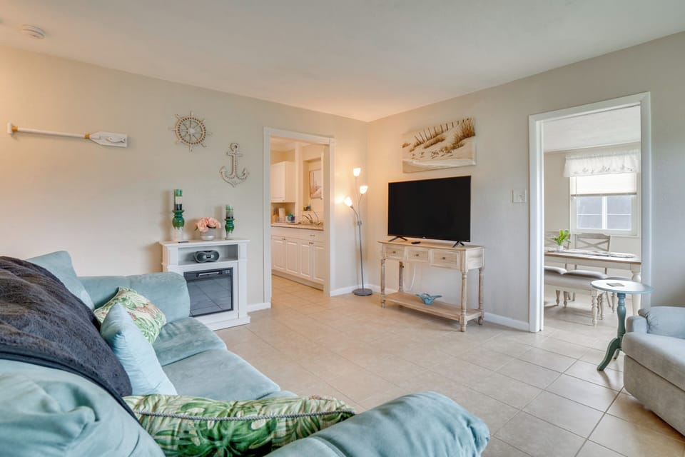 House (2 Bedrooms) | Interior