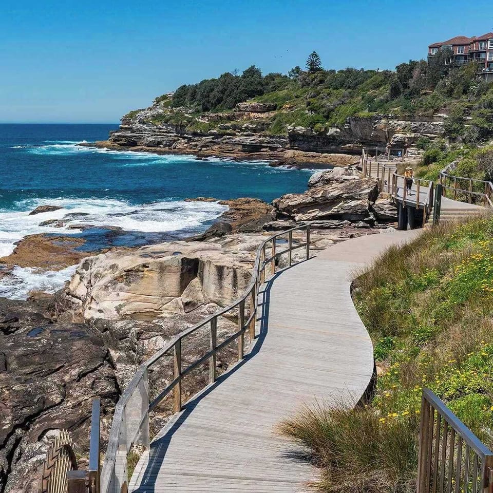 The famous coastal walkway from Bondi to Bronte!