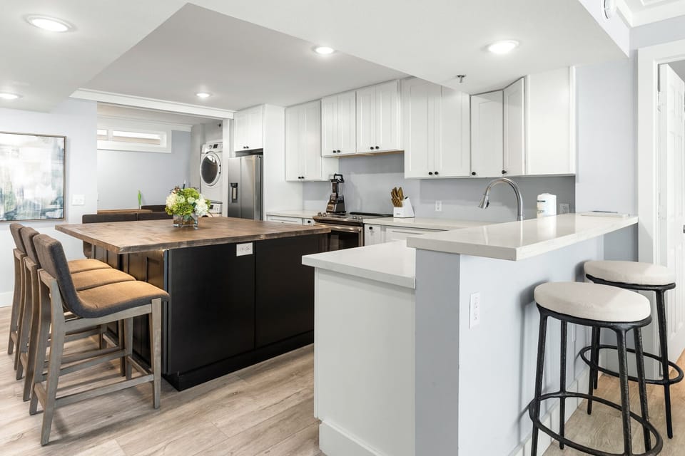 Condo, 2 Bedrooms | Private kitchen | Coffee/tea maker, fridge, oven, toaster