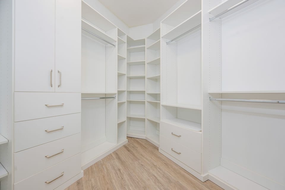 Condo, 3 Bedrooms | Interior