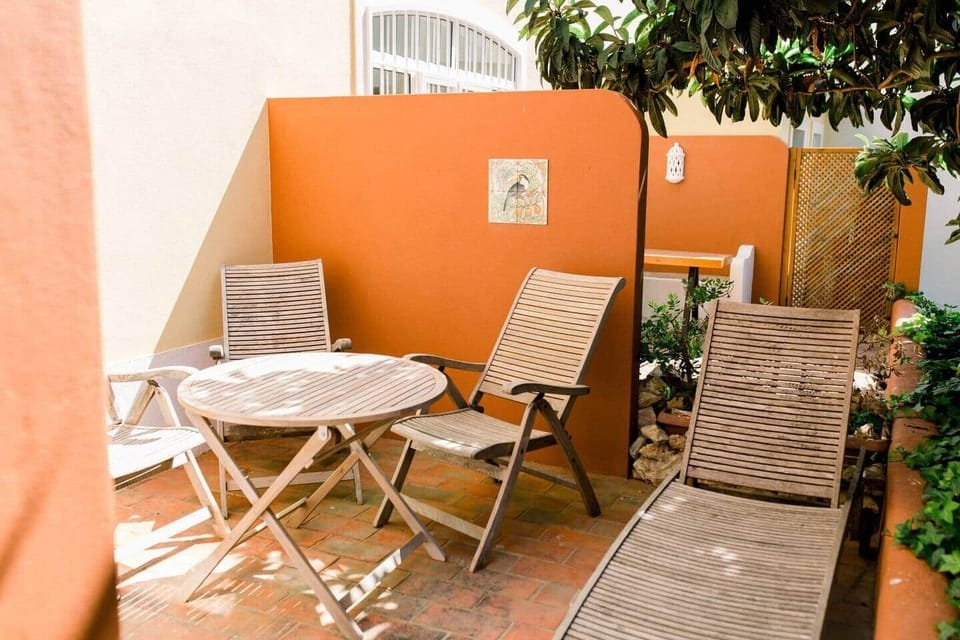 Private Outdoor Dining & Relaxing Area