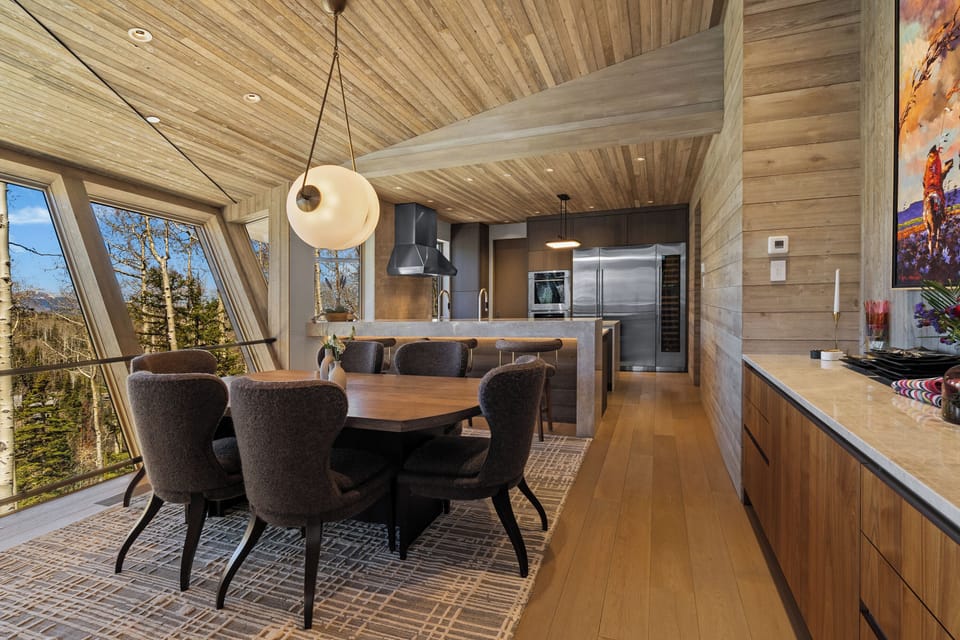 2.04-telluride-monteluce-dining-