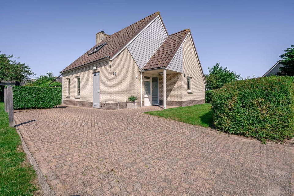 House | Exterior