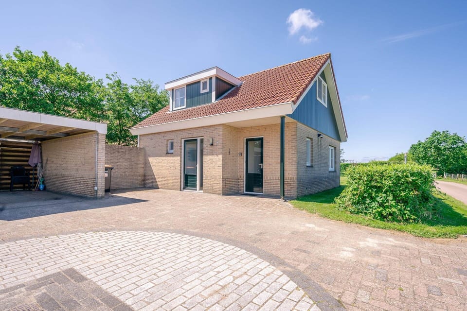 House | Exterior