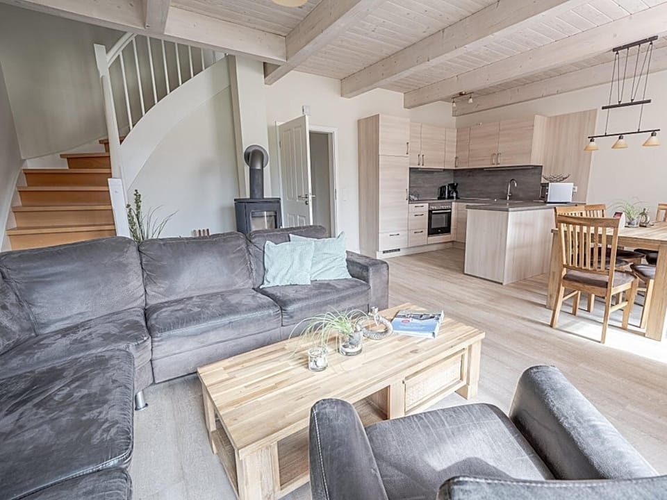 House | Living room