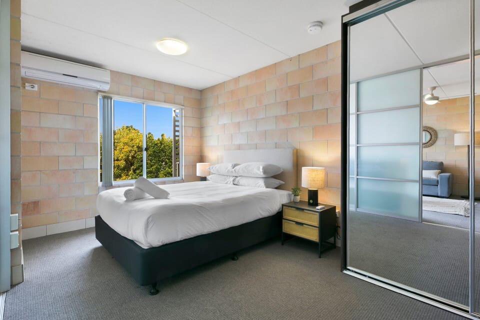 Apartment | 1 bedroom, iron/ironing board, bed sheets