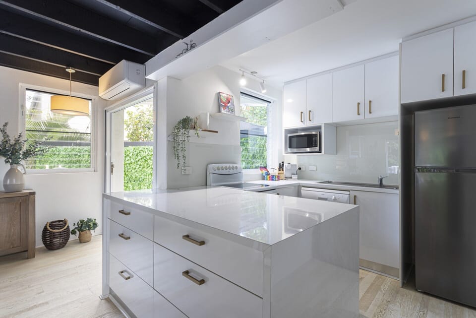 Apartment | Private kitchen | Cookware/dishes/utensils