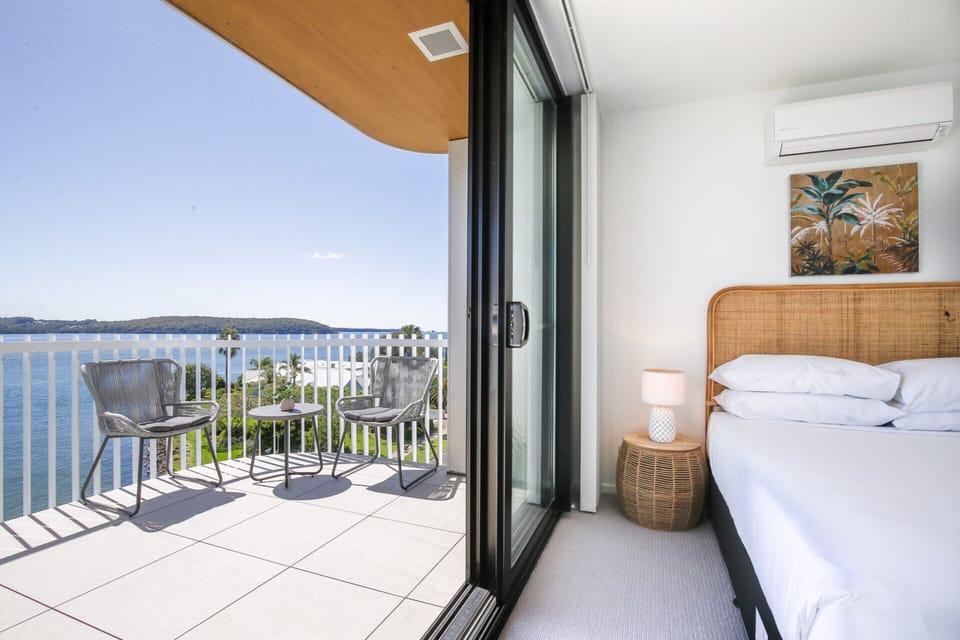 Apartment | 2 bedrooms, iron/ironing board, bed sheets