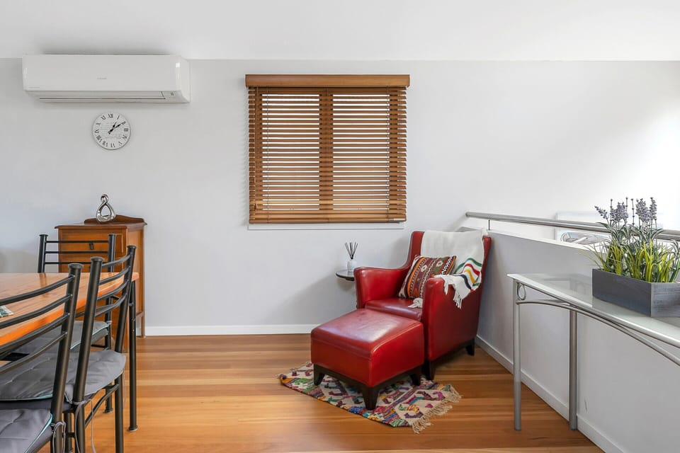 Apartment | Dining