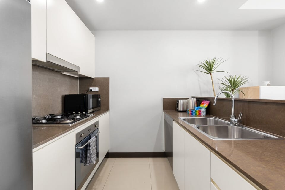 Apartment | Private kitchen | Cookware/dishes/utensils