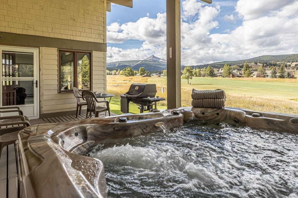 Hot Tub