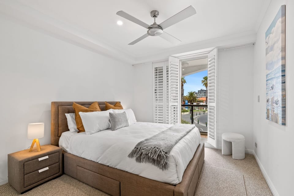 Apartment | 3 bedrooms, iron/ironing board, bed sheets
