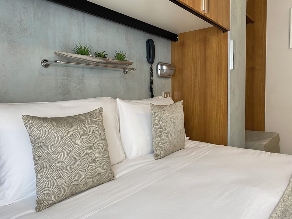 Comfort Triple Room, Balcony | In-room safe, free WiFi