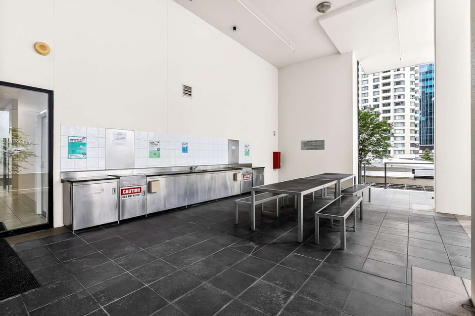 Apartment | Dining
