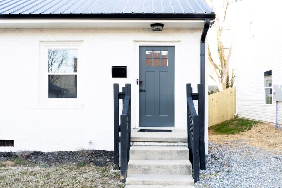Welcome to The Elvis! The front door features motion sensor lights that turn on as you approach, as well as a smart lock and ring camera to ensure your safety day and night.