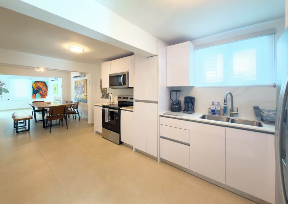 Full kitchen with all appliances
