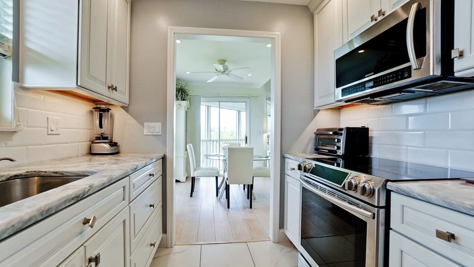 Kitchen to dining area