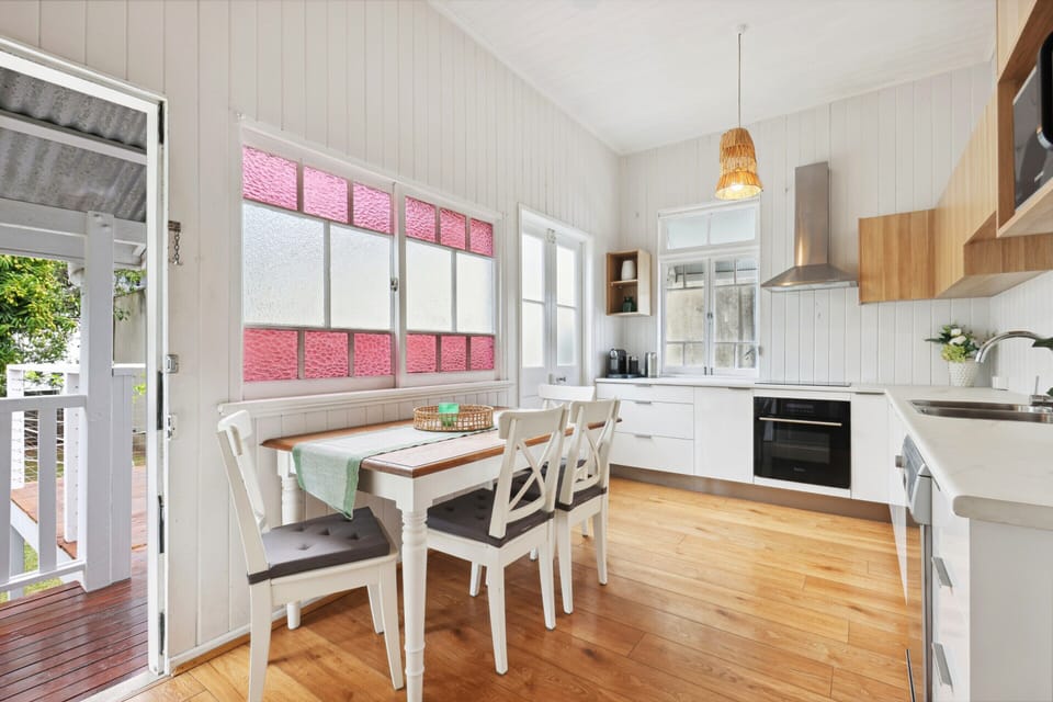 Apartment | Dining