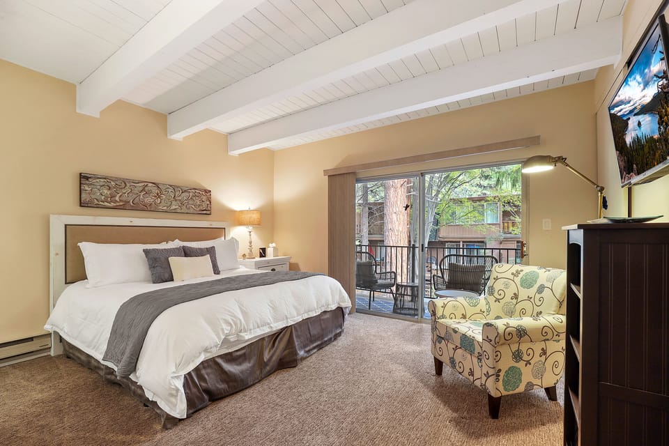 When the first light filters through the pines, slip outside to your balcony and breathe in the scent of the forest. It’s your peaceful start before another Tahoe adventure.