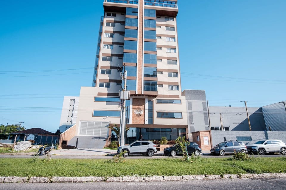 Basic Apartment | Exterior