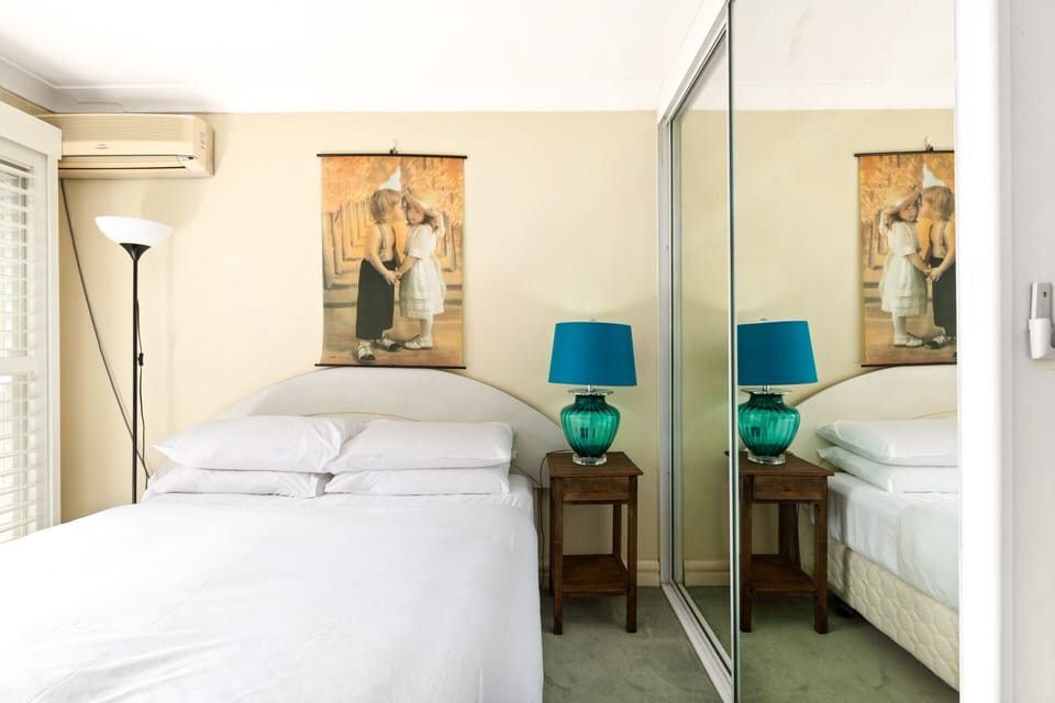 Apartment | 2 bedrooms, iron/ironing board, bed sheets