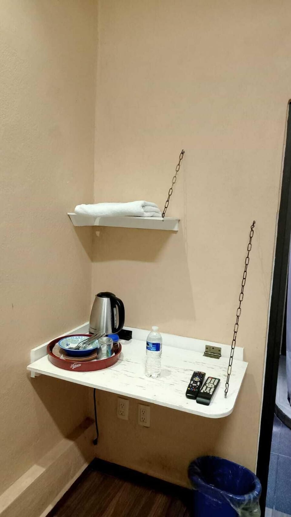 Basic Room | Laptop workspace, blackout drapes, free WiFi, bed sheets